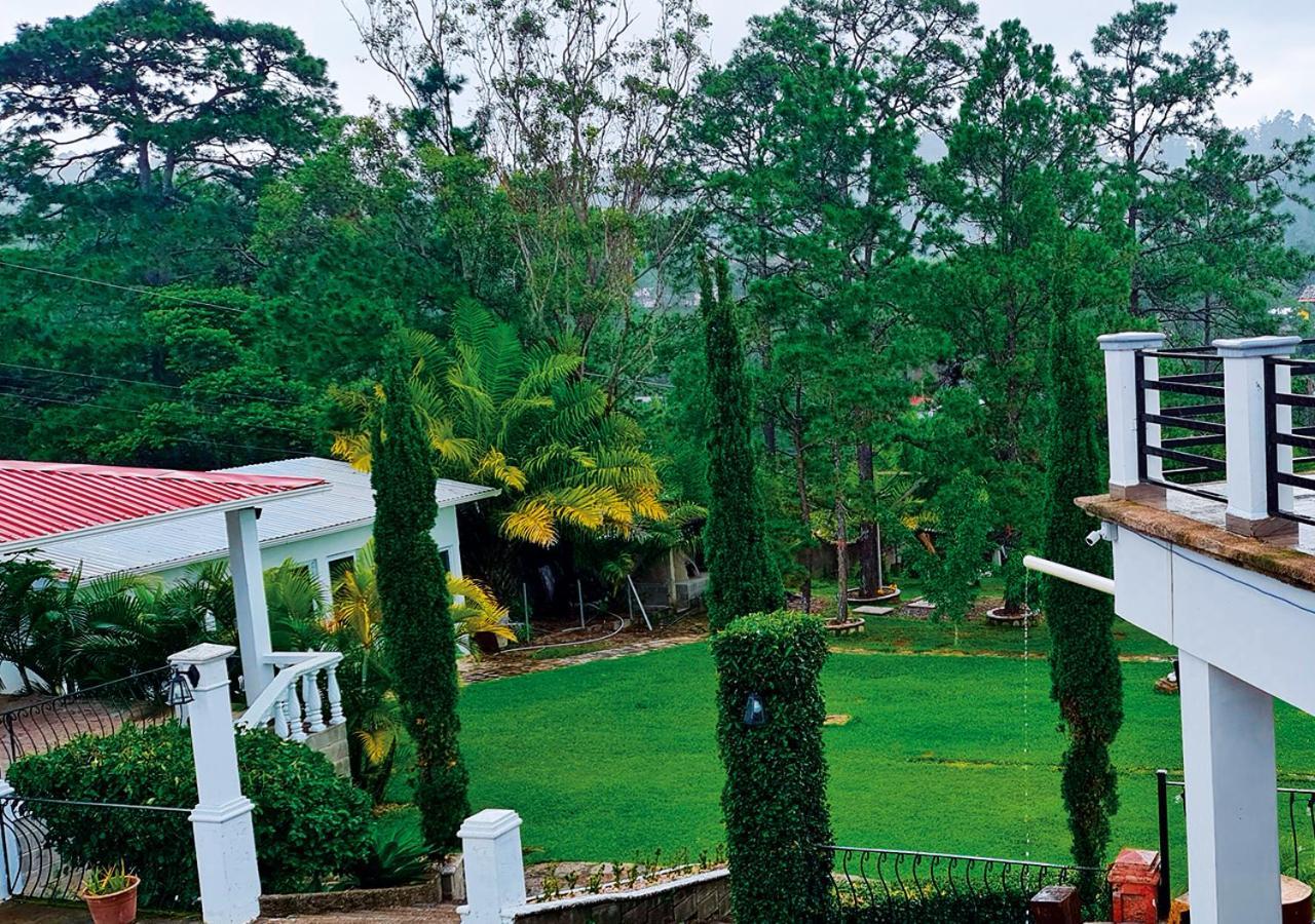 Hotel Cocoview, Bar & Restaurante Valle de Angeles Exterior photo